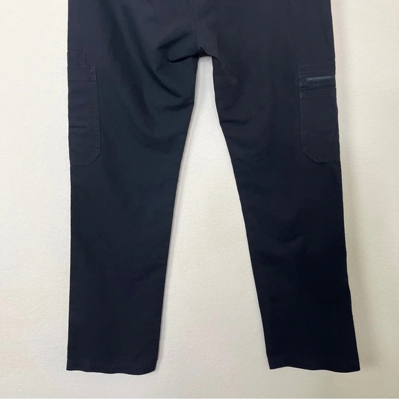 FIGS Men’s‎ Cairo Cargo Black Scrub Pants Size Medium - Picture 8 of 11